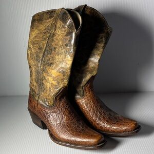 Stetson Brown Embossed Leather Boots